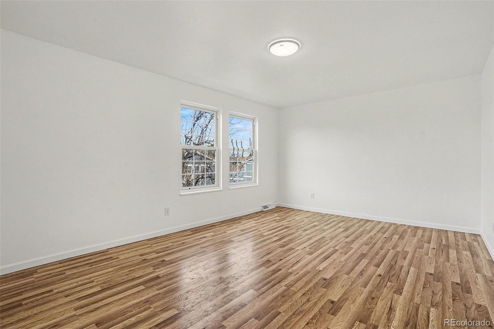 MLS Image #10 for 141  oakland court,aurora, Colorado