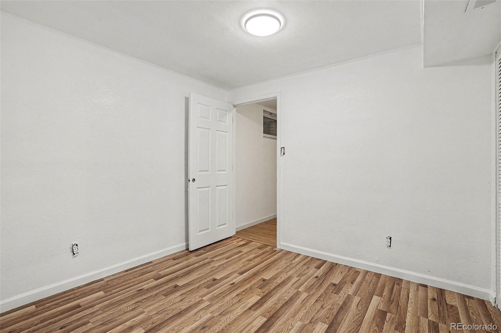 MLS Image #15 for 141  oakland court,aurora, Colorado