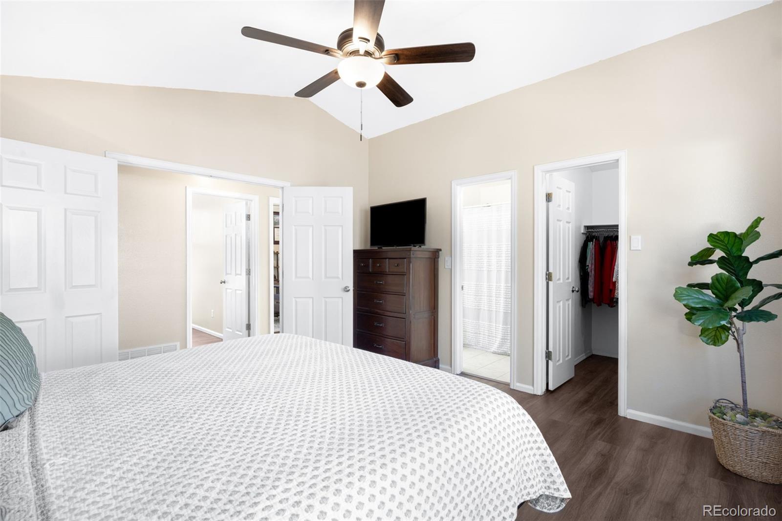 MLS Image #17 for 8055 s hoyt street,littleton, Colorado
