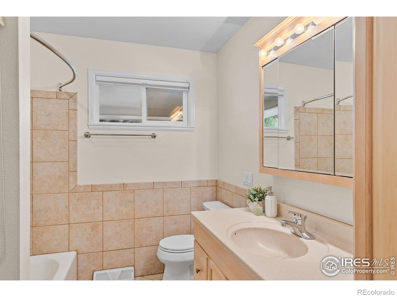 MLS Image #23 for 450 s 41st street,boulder, Colorado