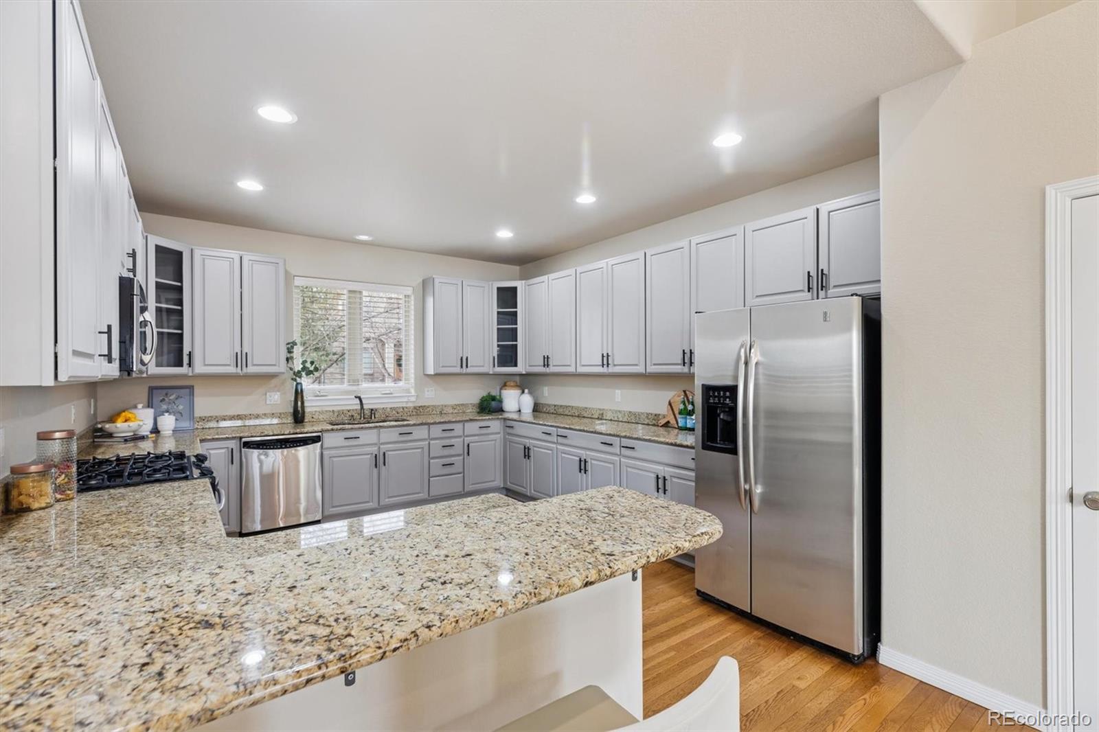 MLS Image #8 for 1160 s ammons street,lakewood, Colorado