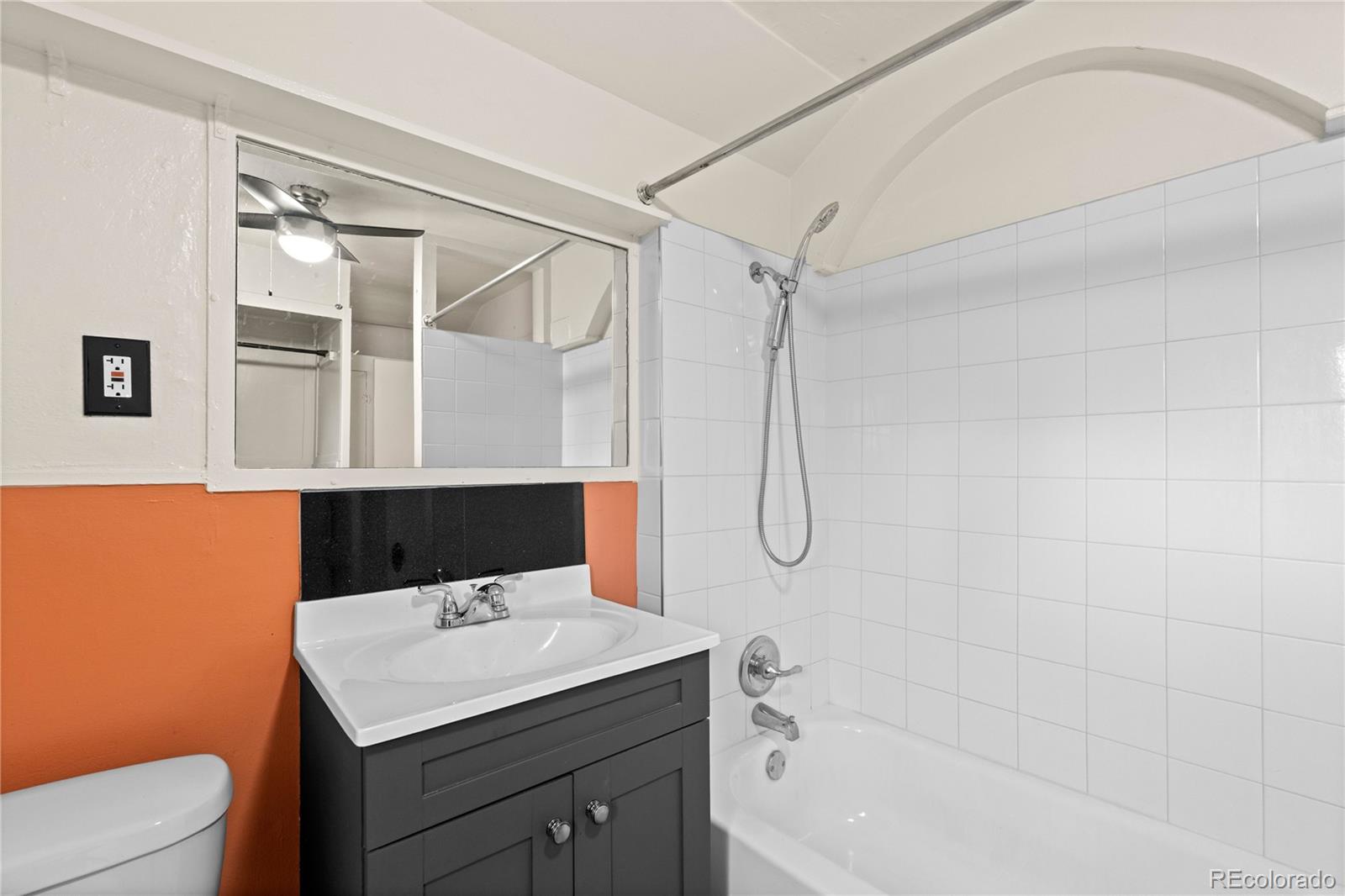 MLS Image #21 for 1435 s lincoln street,denver, Colorado