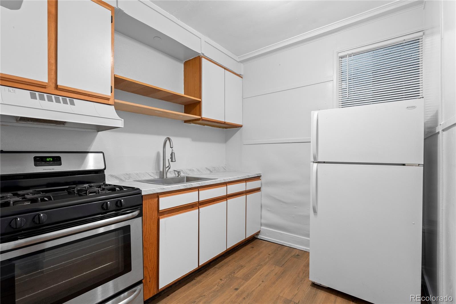 MLS Image #9 for 1435 s lincoln street,denver, Colorado
