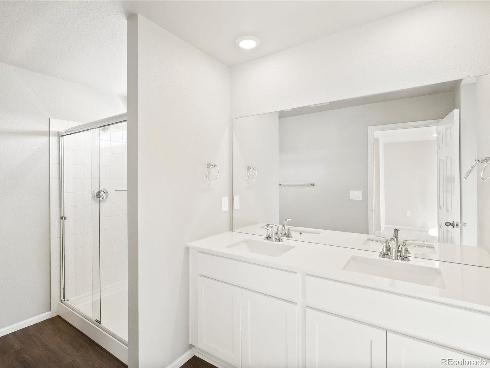 MLS Image #18 for 22175 e 7th place,aurora, Colorado