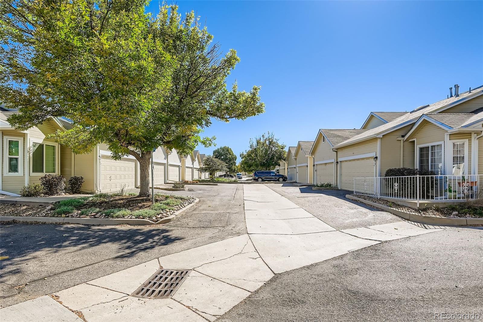 MLS Image #2 for 252  quari street ,aurora, Colorado