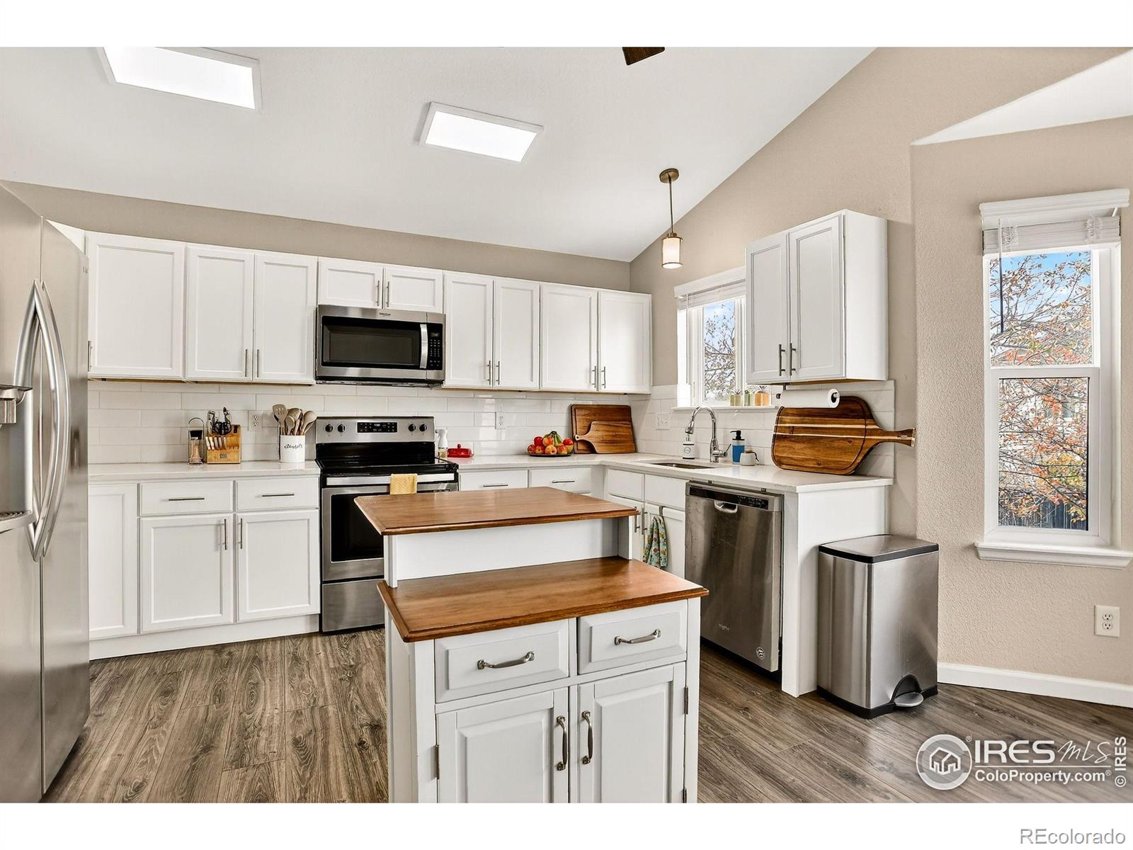 MLS Image #10 for 5491 s versailles street,aurora, Colorado