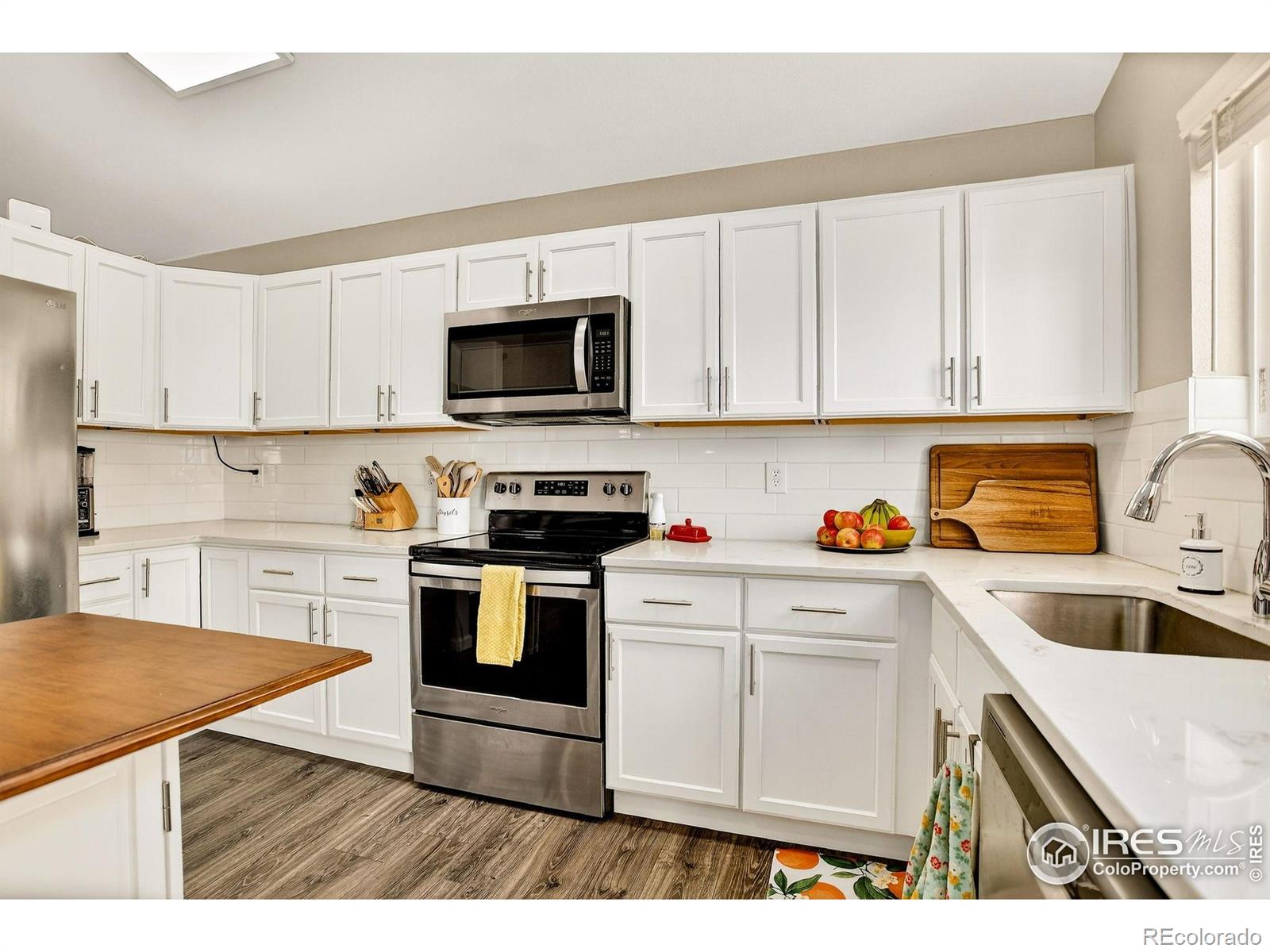 MLS Image #11 for 5491 s versailles street,aurora, Colorado