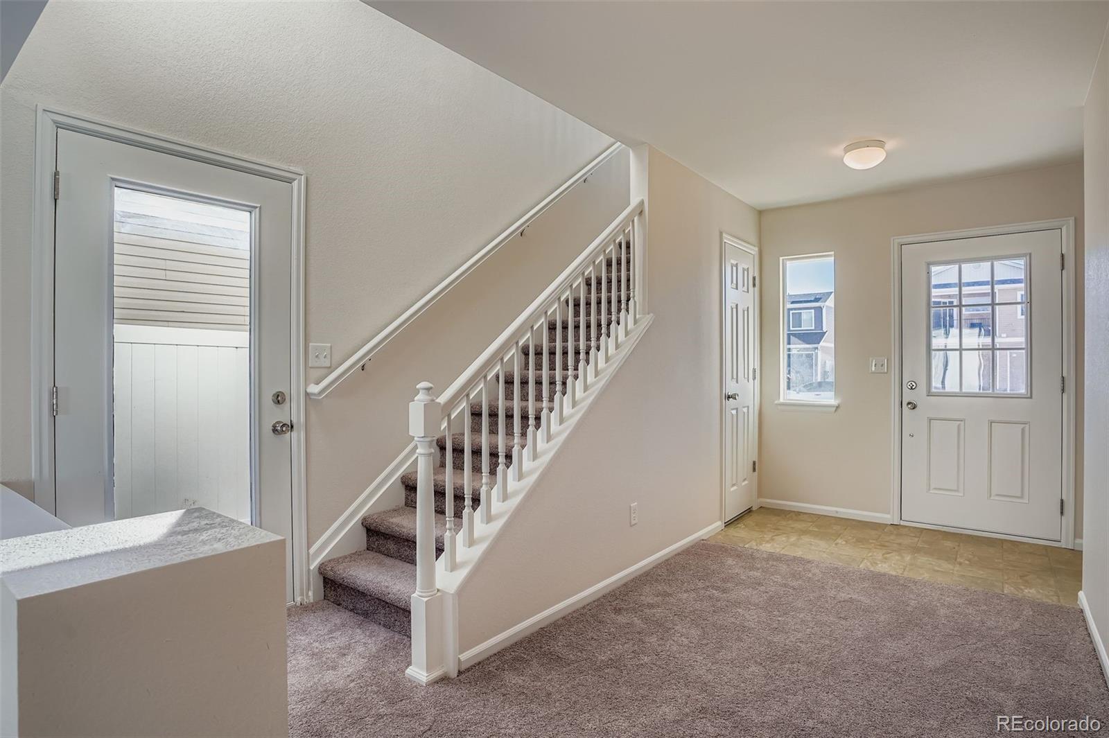 MLS Image #16 for 18649 e 46th place,denver, Colorado