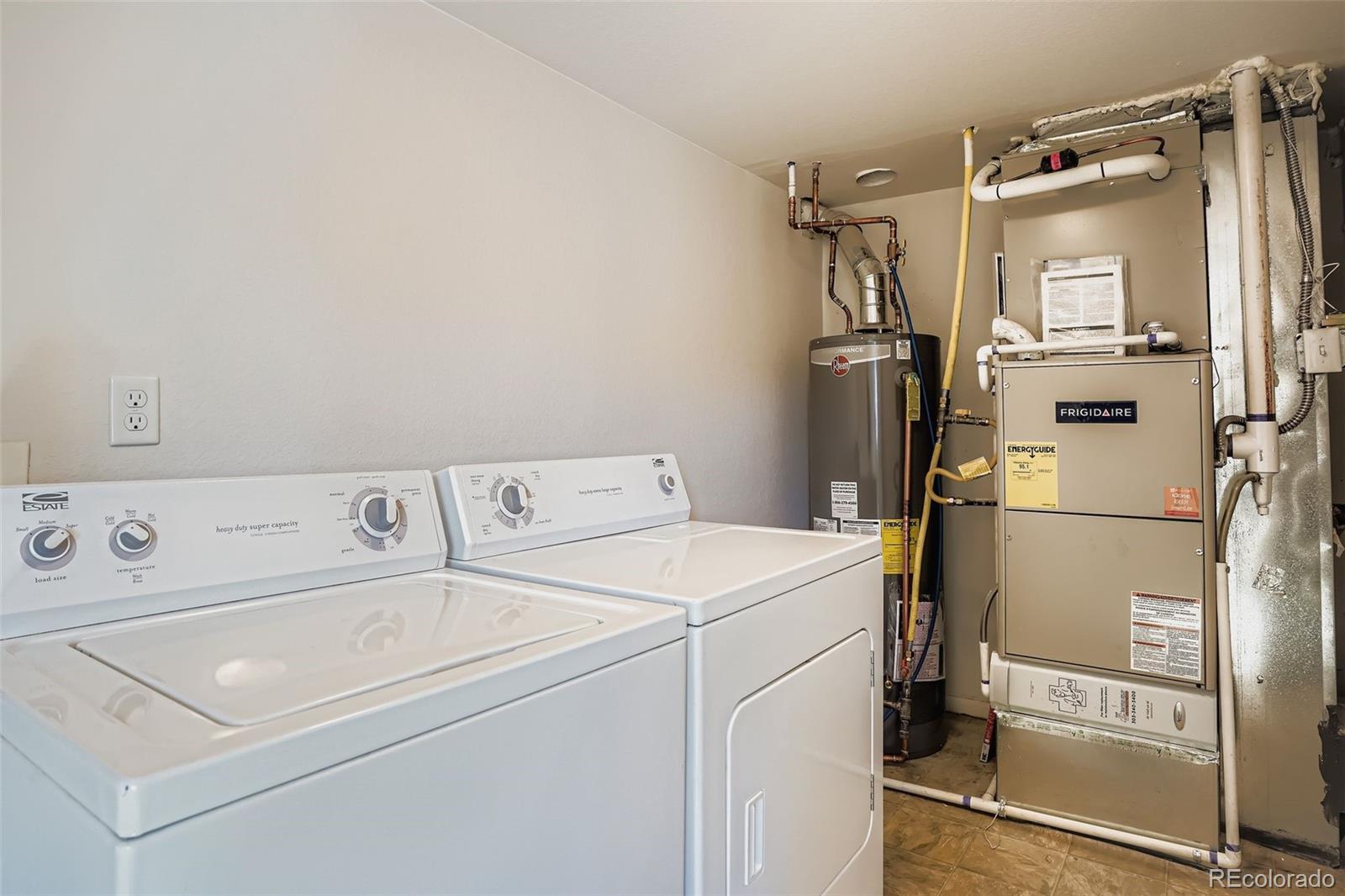 MLS Image #19 for 18649 e 46th place,denver, Colorado
