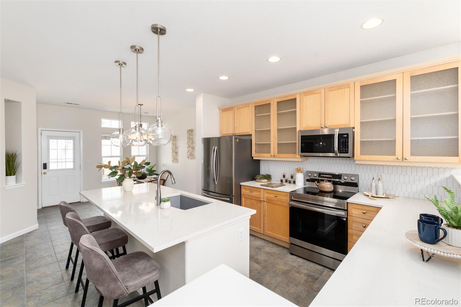 MLS Image #6 for 9646 w hinsdale place,littleton, Colorado