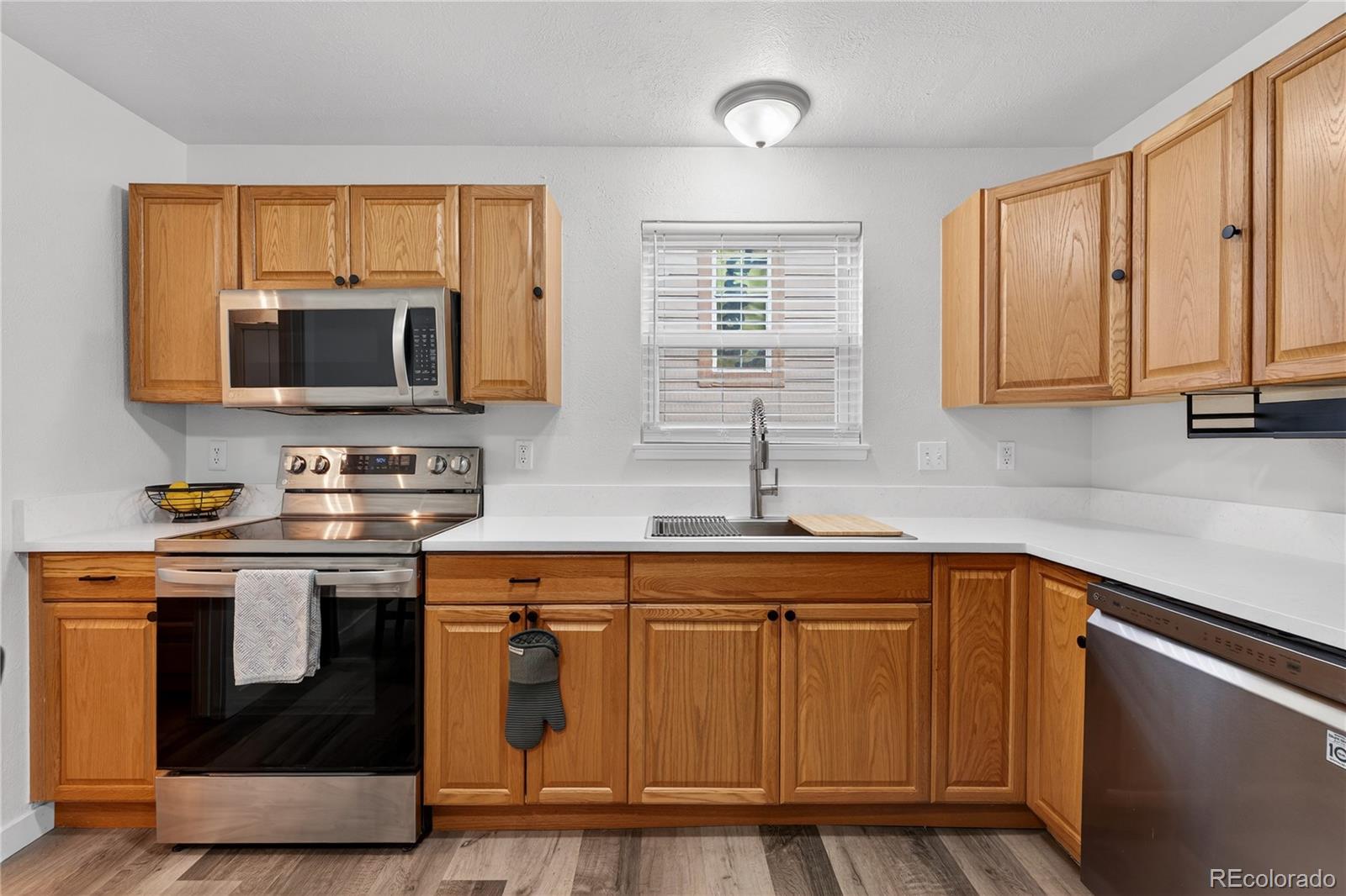 MLS Image #10 for 4730  granby way,denver, Colorado