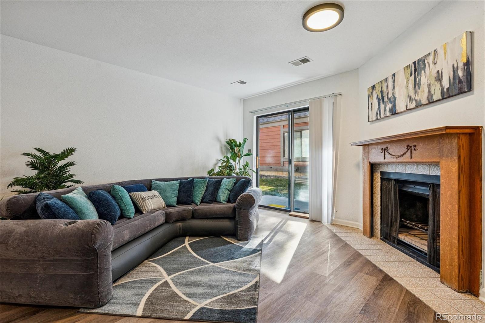 MLS Image #1 for 303 w lehow avenue 4,englewood, Colorado