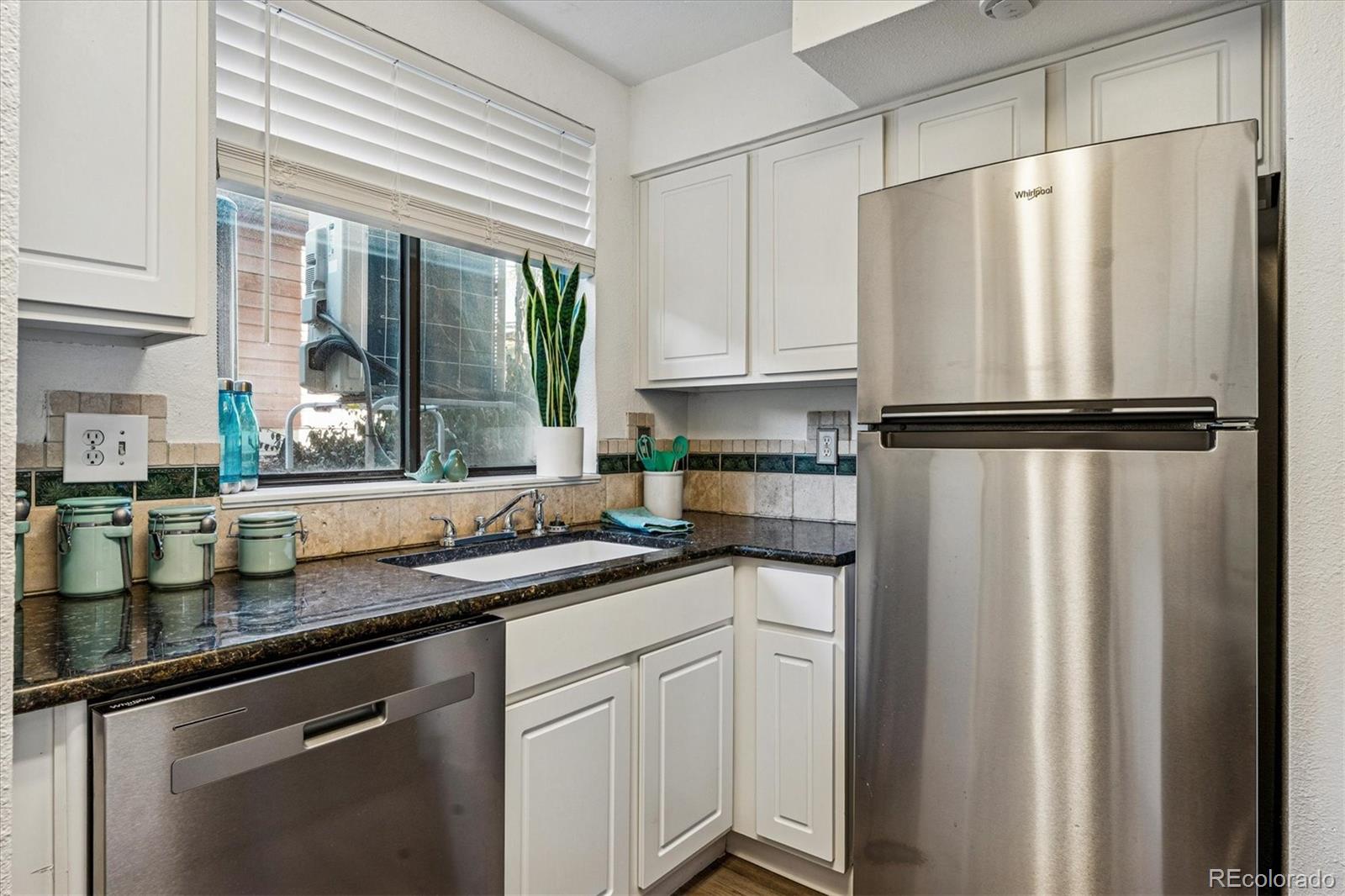 MLS Image #3 for 303 w lehow avenue 4,englewood, Colorado