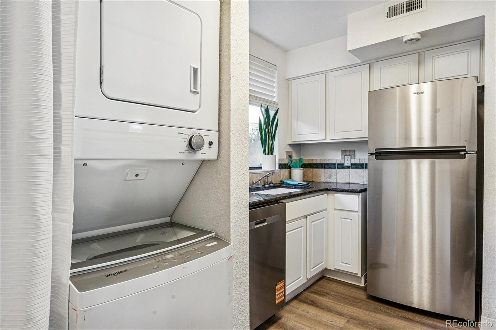 MLS Image #5 for 303 w lehow avenue 4,englewood, Colorado