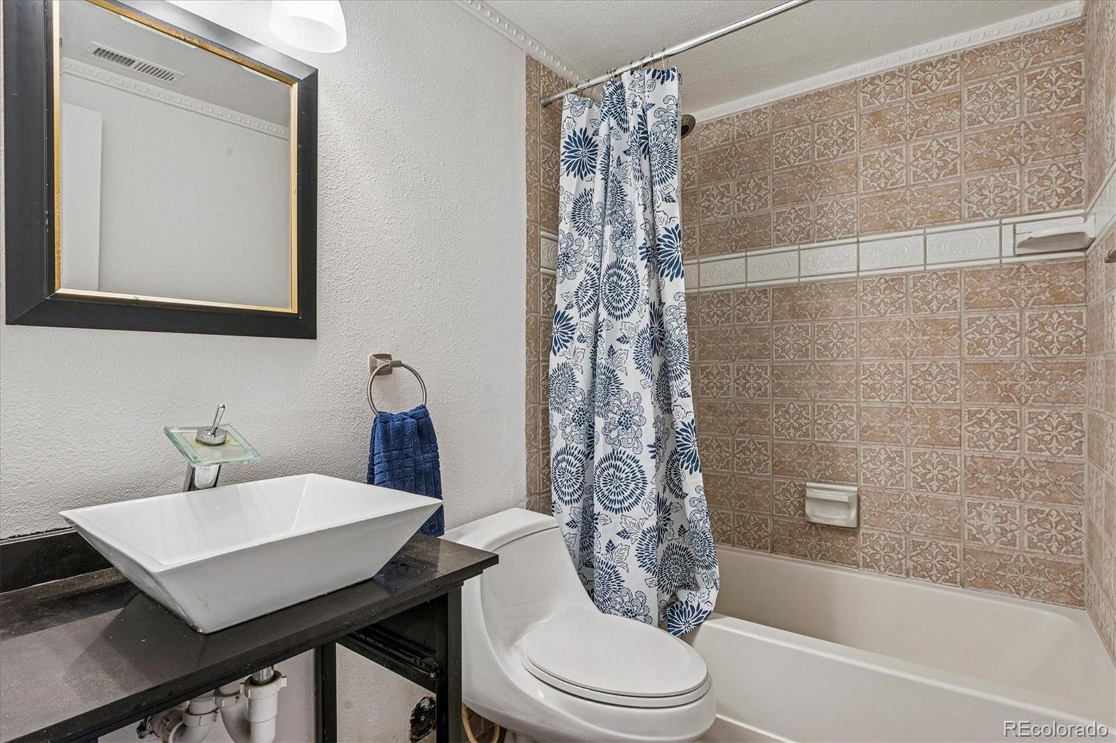 MLS Image #9 for 303 w lehow avenue 4,englewood, Colorado