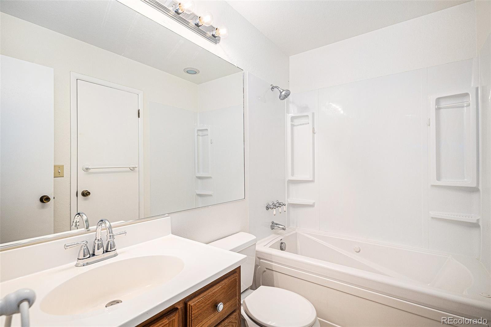 MLS Image #14 for 21164 e powers circle,centennial, Colorado