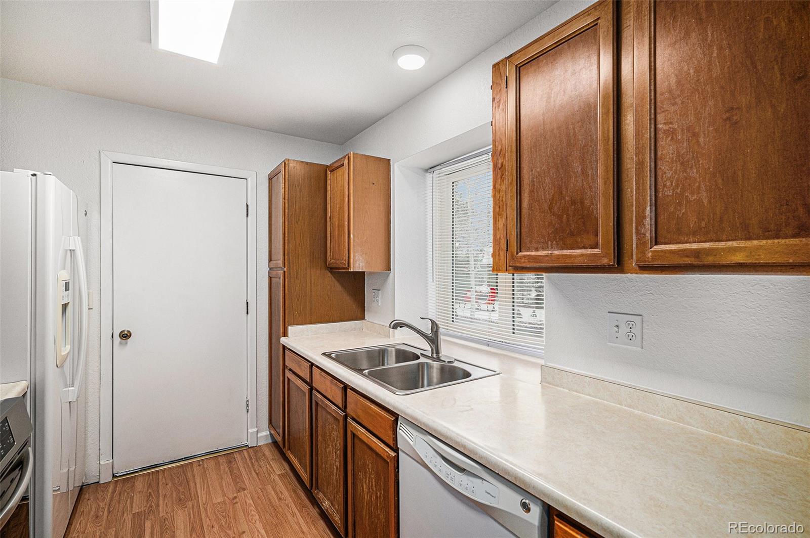 MLS Image #3 for 21164 e powers circle,centennial, Colorado