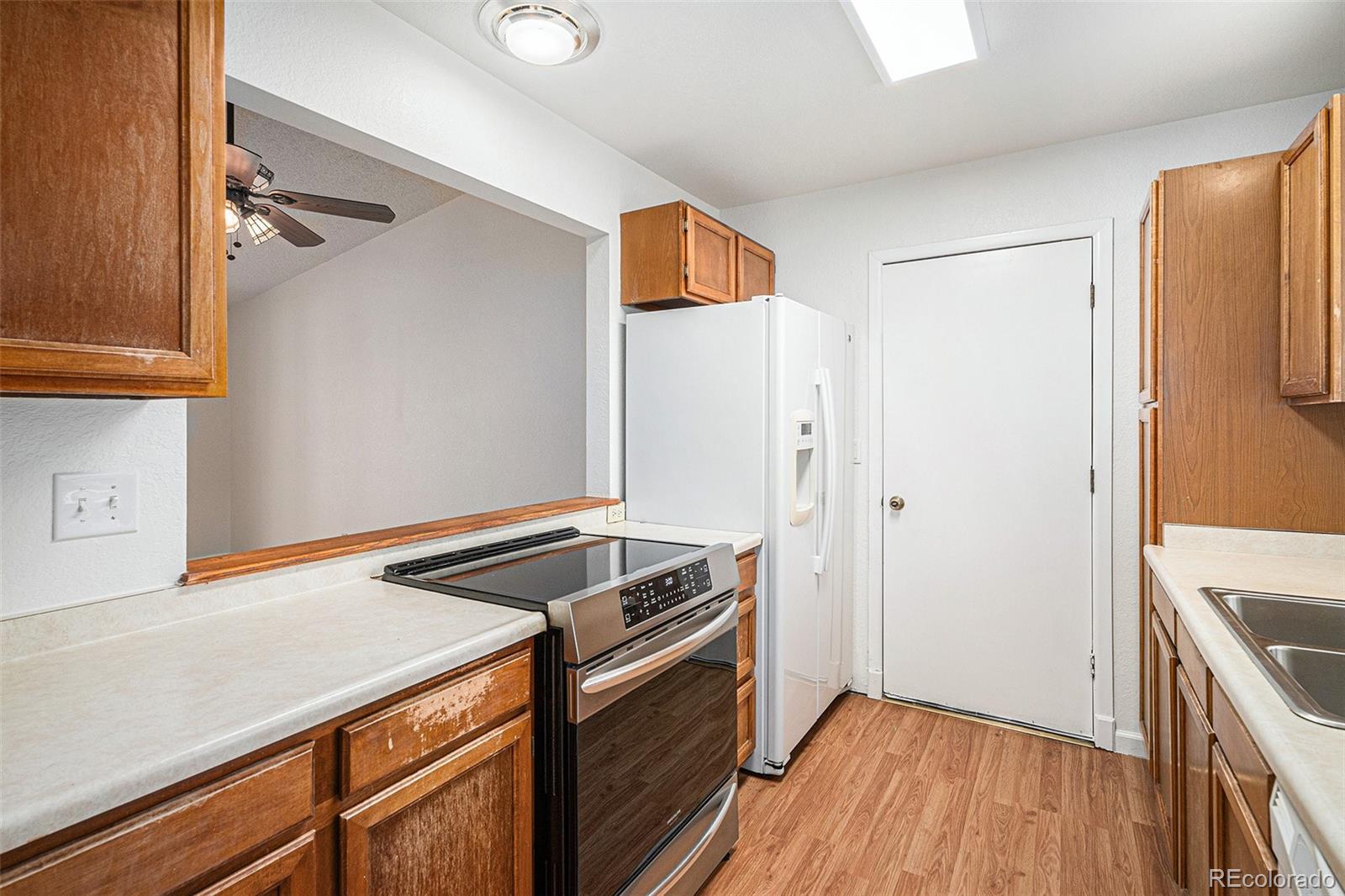 MLS Image #4 for 21164 e powers circle,centennial, Colorado