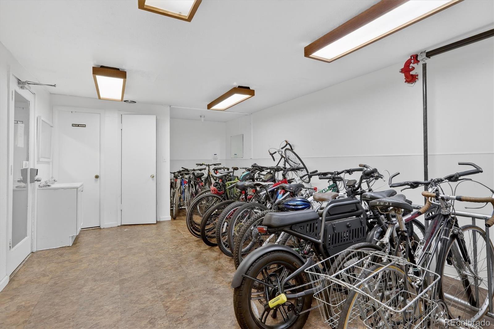 MLS Image #24 for 1008 n corona street 405,denver, Colorado