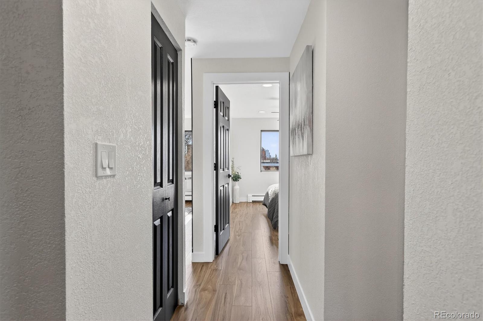 MLS Image #5 for 1008 n corona street 405,denver, Colorado
