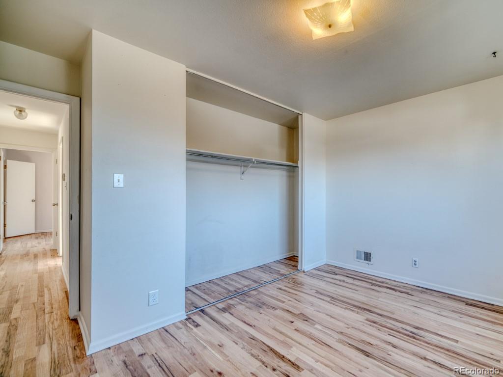 MLS Image #16 for 4994  scranton court,denver, Colorado