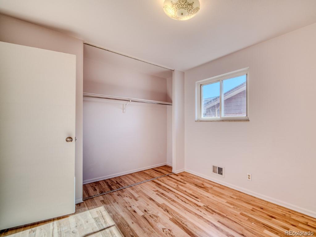 MLS Image #17 for 4994  scranton court,denver, Colorado