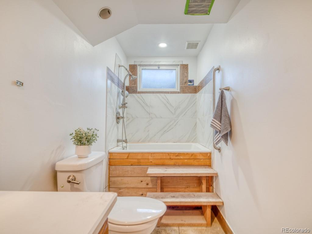 MLS Image #20 for 4994  scranton court,denver, Colorado