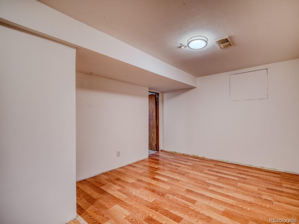 MLS Image #23 for 4994  scranton court,denver, Colorado