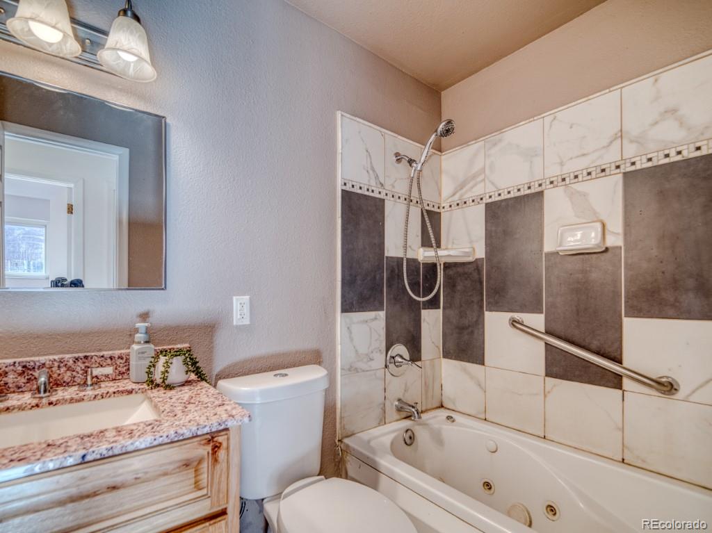 MLS Image #7 for 4994  scranton court,denver, Colorado