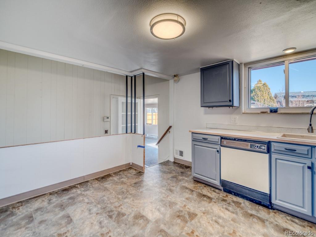 MLS Image #9 for 4994  scranton court,denver, Colorado