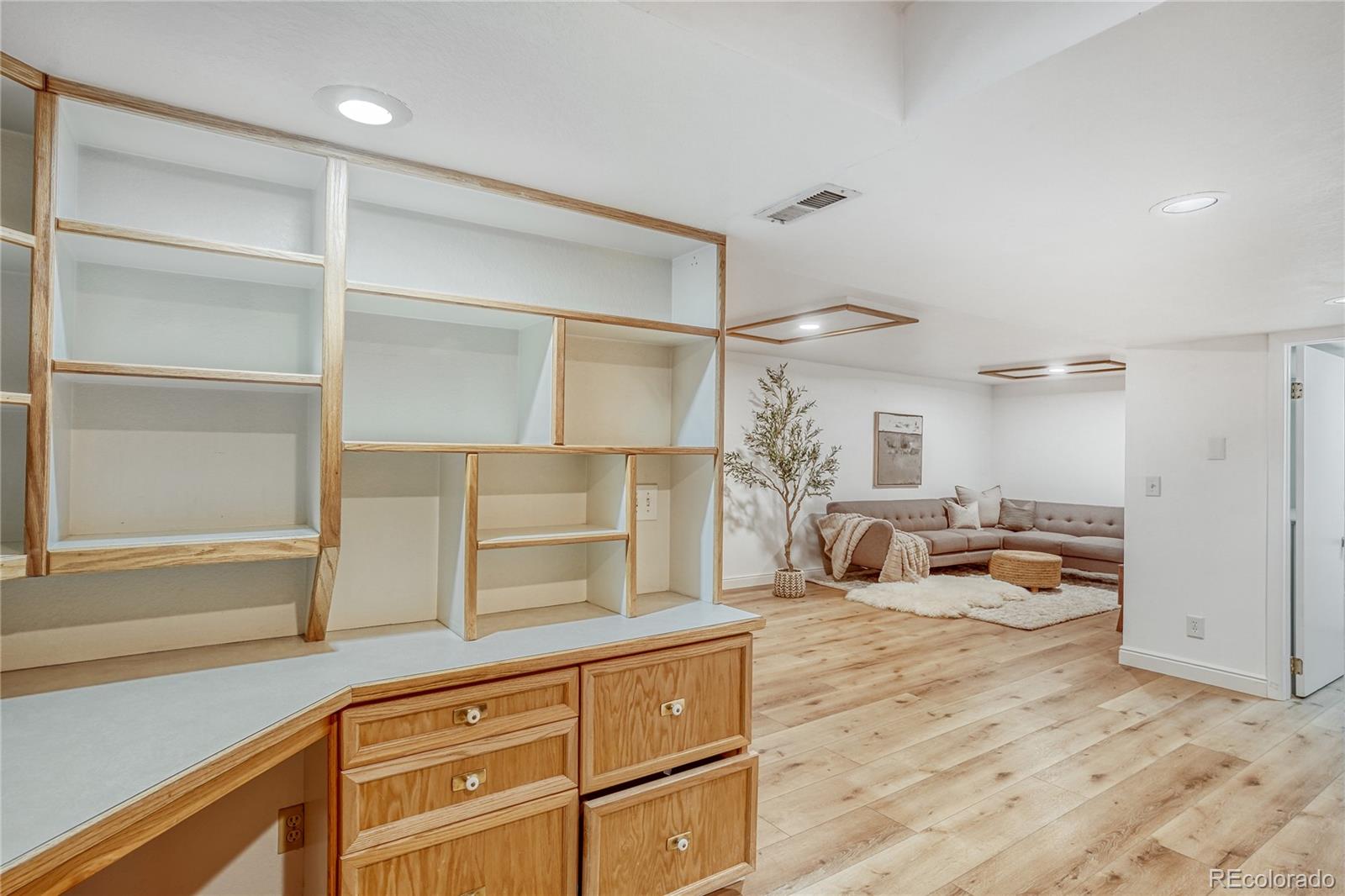 MLS Image #15 for 1063 w powers avenue ,littleton, Colorado