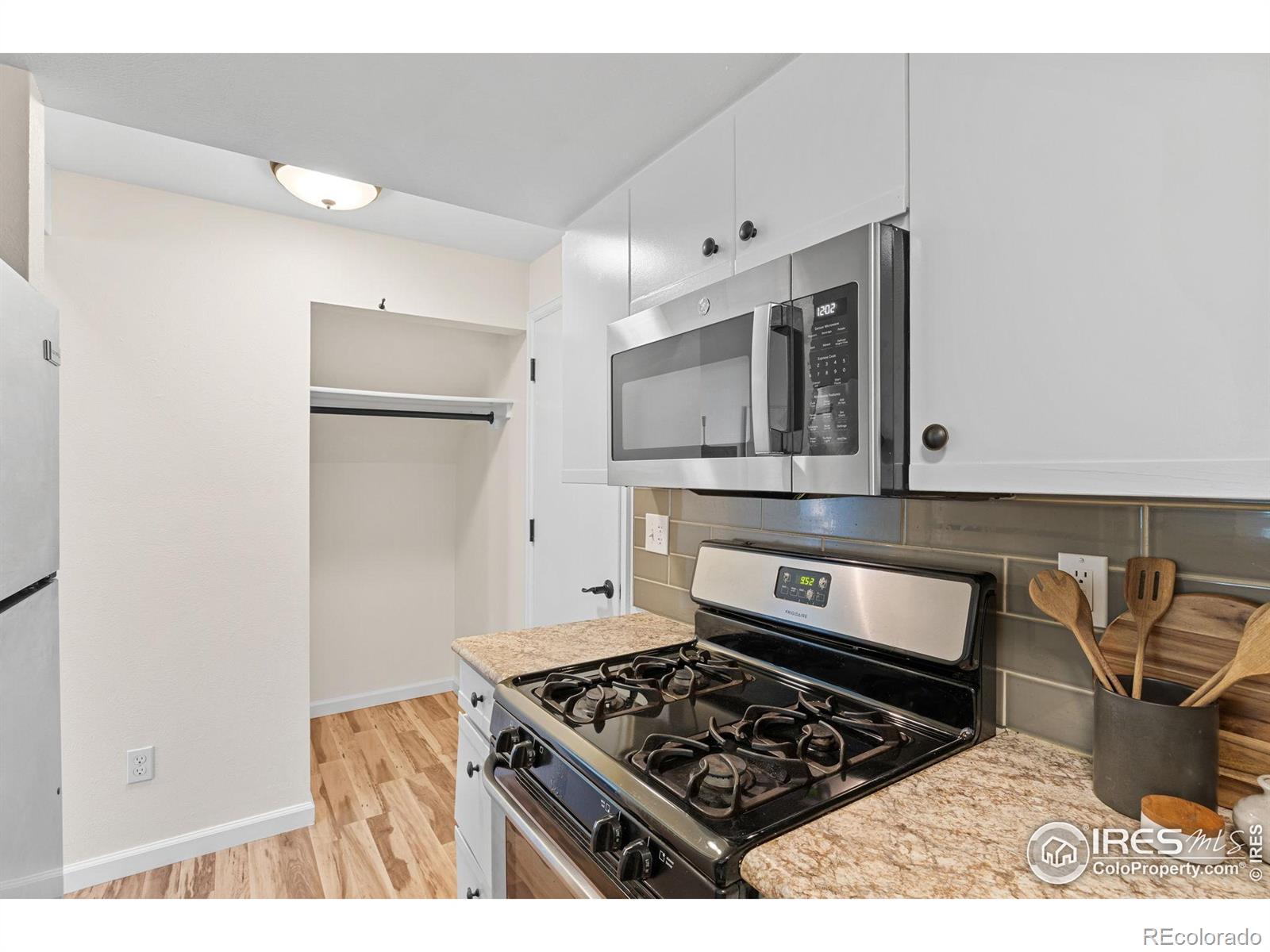 MLS Image #20 for 284 s taft court,louisville, Colorado