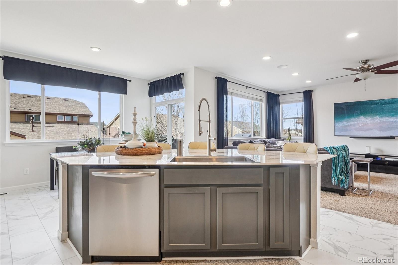 MLS Image #16 for 12339  syracuse street,thornton, Colorado