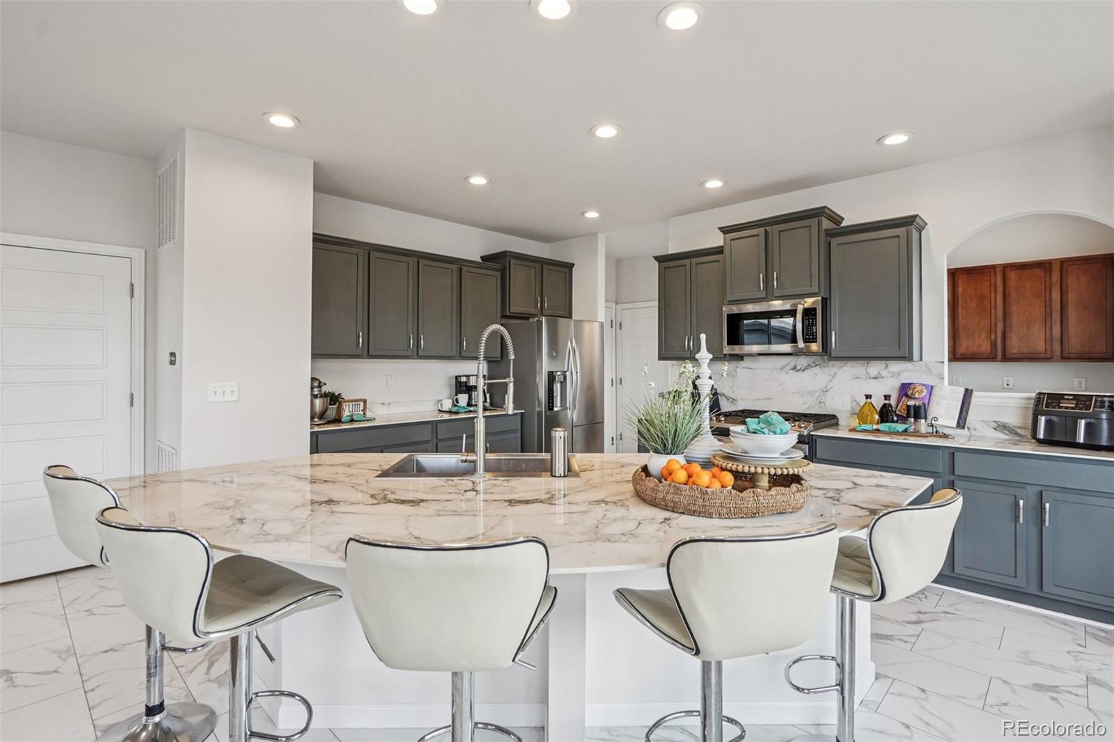 MLS Image #2 for 12339  syracuse street,thornton, Colorado