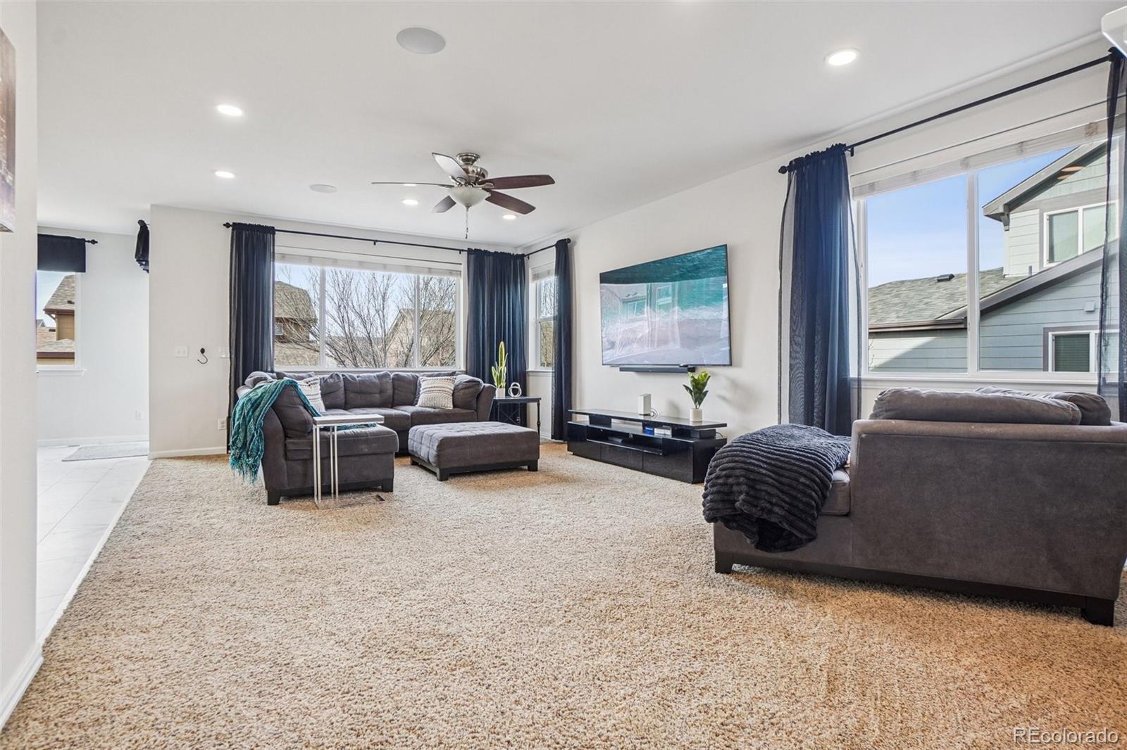 MLS Image #3 for 12339  syracuse street,thornton, Colorado