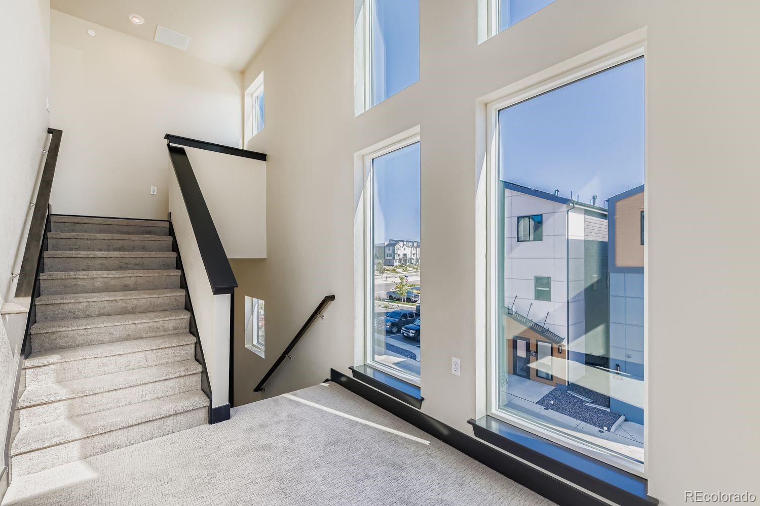 MLS Image #23 for 1768  peak loop,broomfield, Colorado