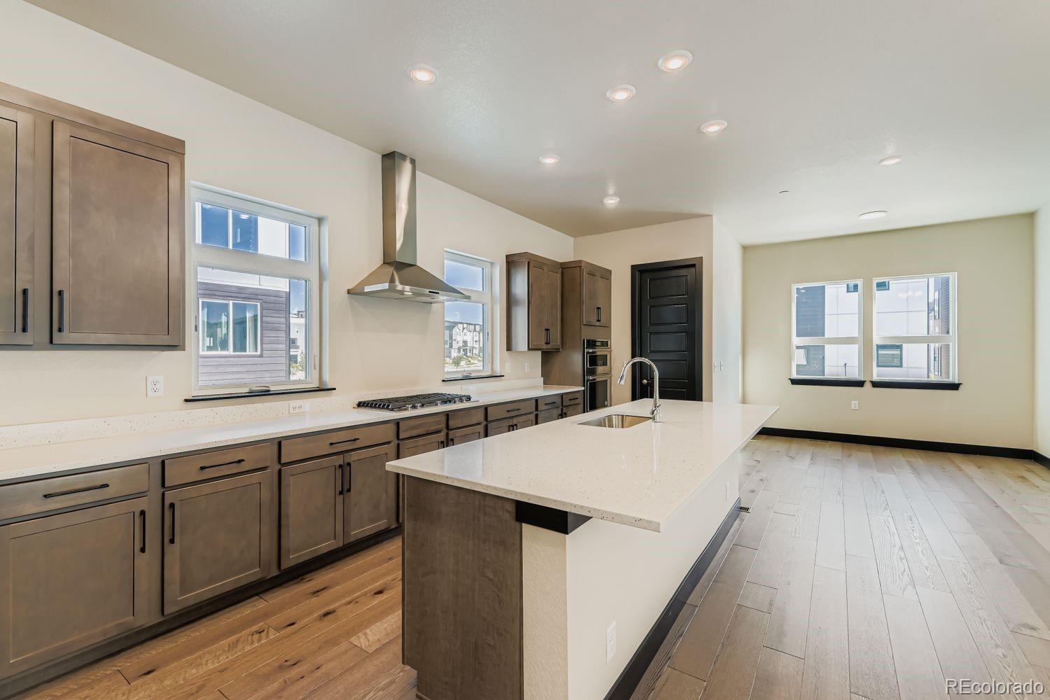 MLS Image #28 for 1768  peak loop,broomfield, Colorado