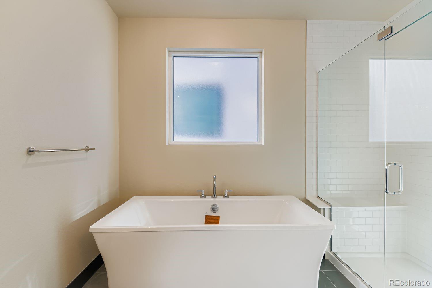 MLS Image #3 for 1768  peak loop,broomfield, Colorado