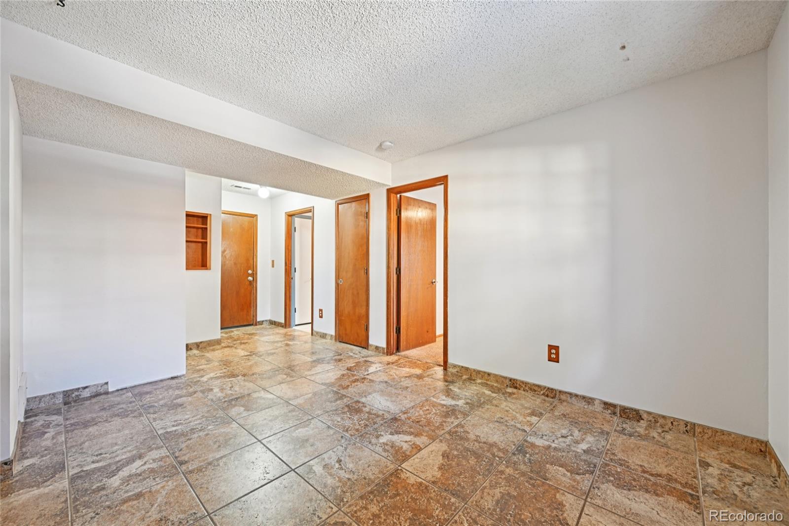MLS Image #23 for 12433  bellaire drive,thornton, Colorado