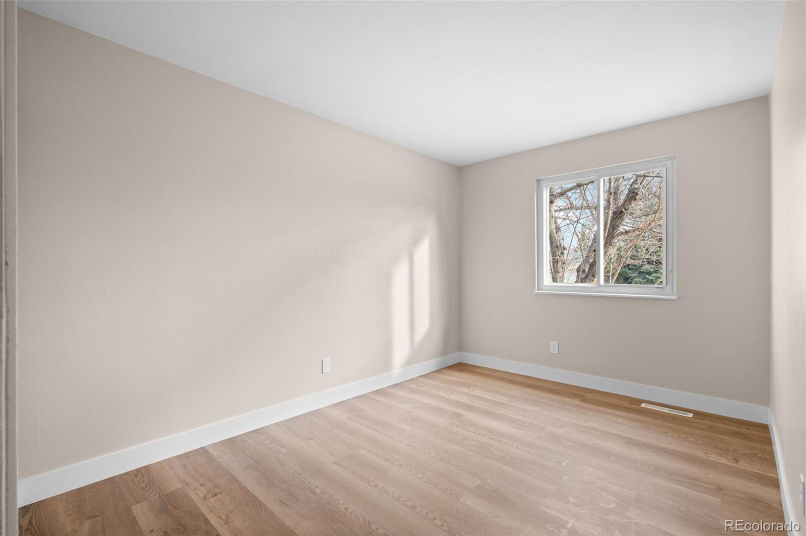 MLS Image #17 for 3713 s pitkin circle,aurora, Colorado