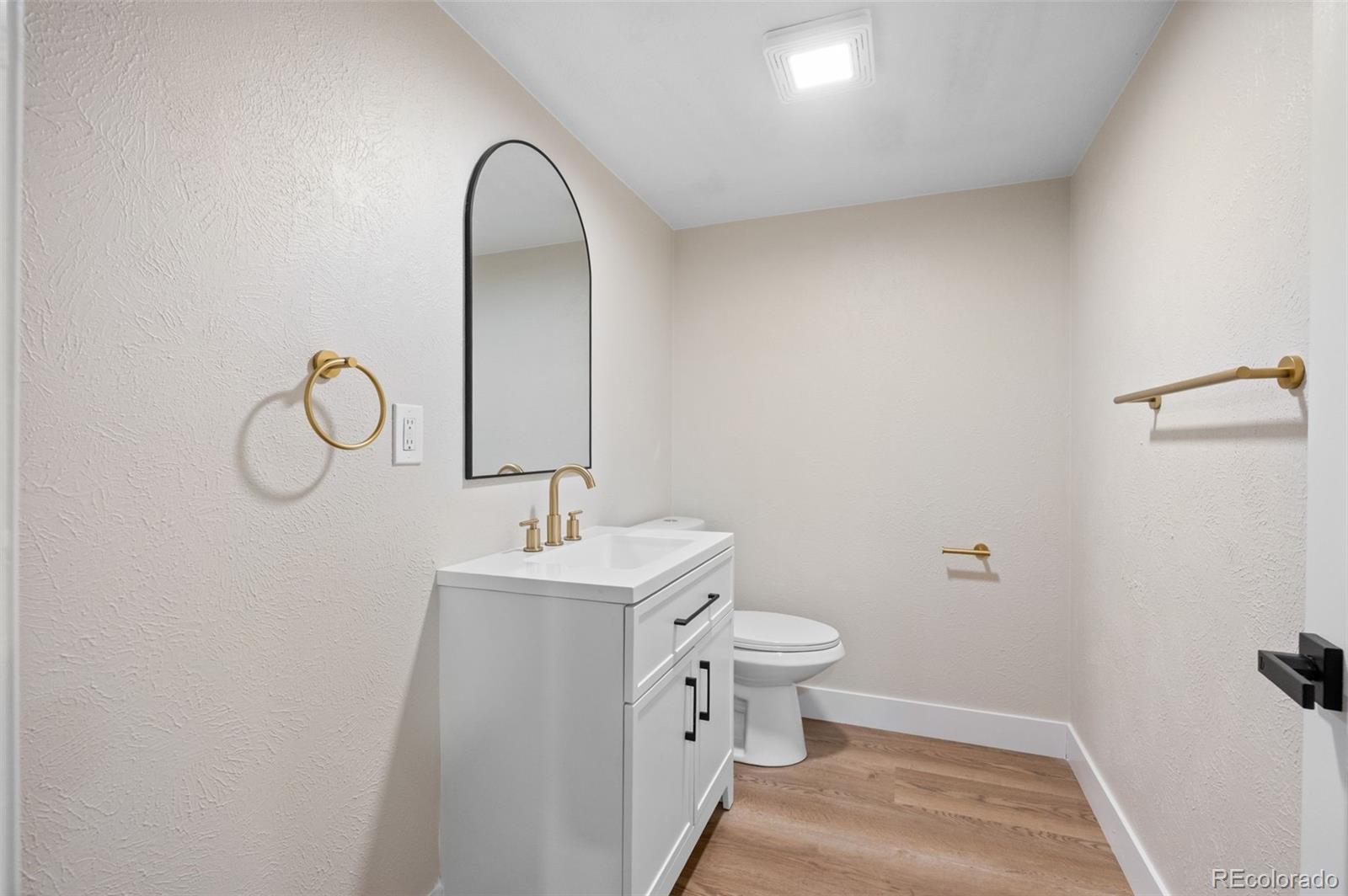 MLS Image #23 for 3713 s pitkin circle,aurora, Colorado