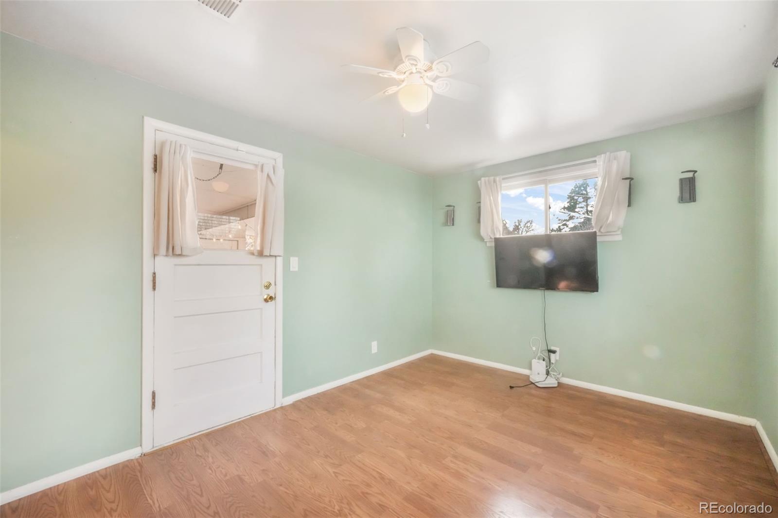 MLS Image #22 for 1915 e jackson street,colorado springs, Colorado