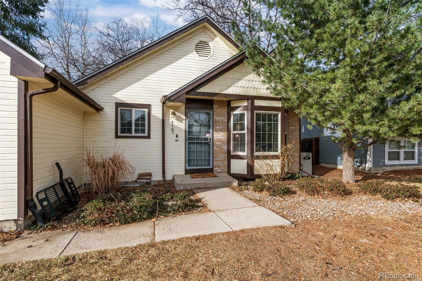 MLS Image #3 for 4785 s yampa street,aurora, Colorado