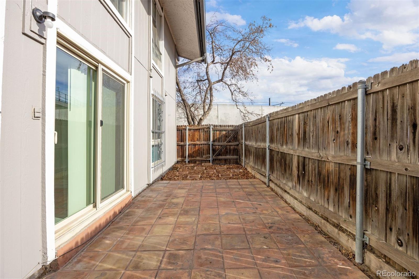 MLS Image #17 for 6495 e happy canyon road 30,denver, Colorado