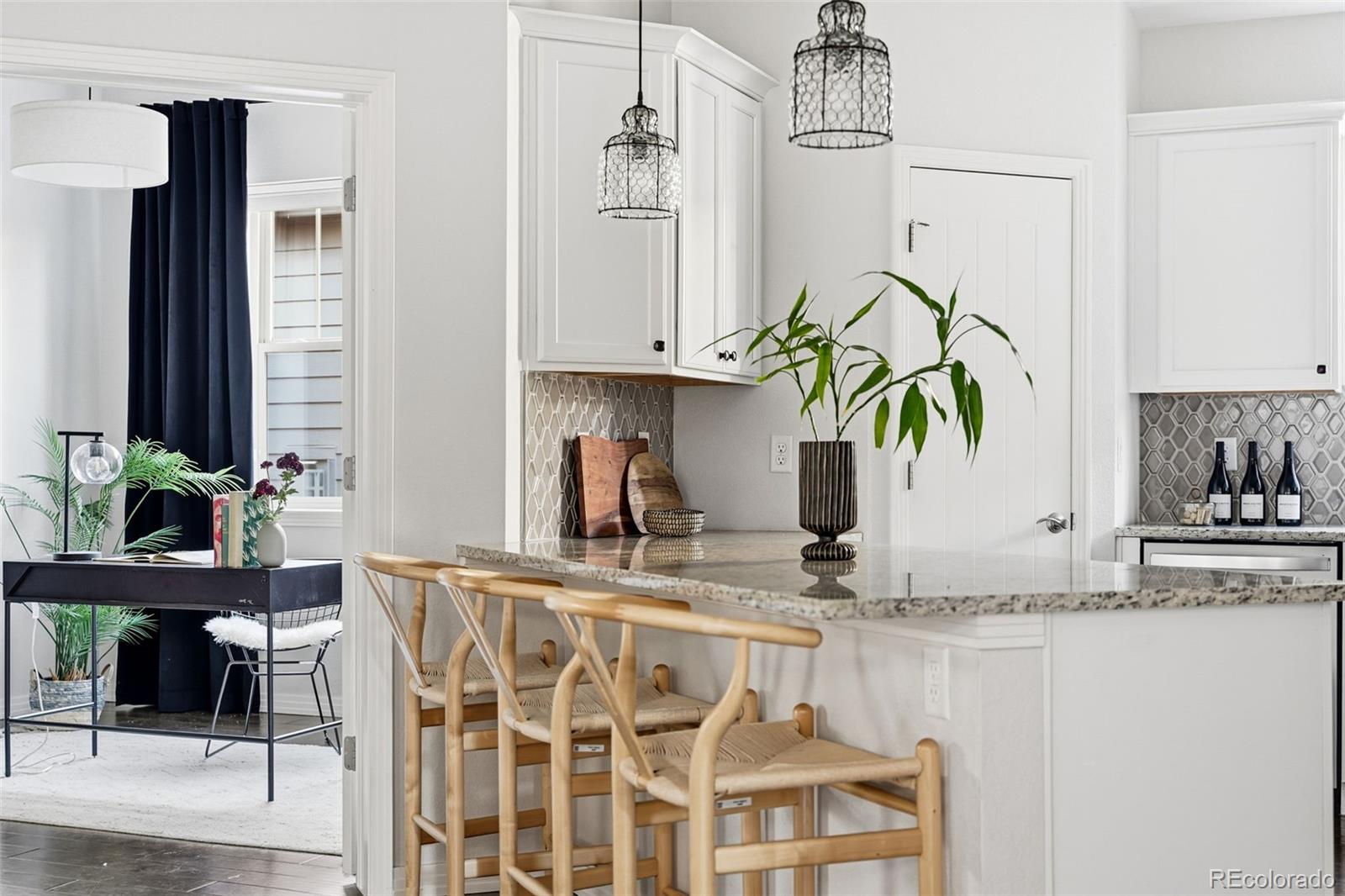 MLS Image #13 for 11248 e 25th drive,aurora, Colorado