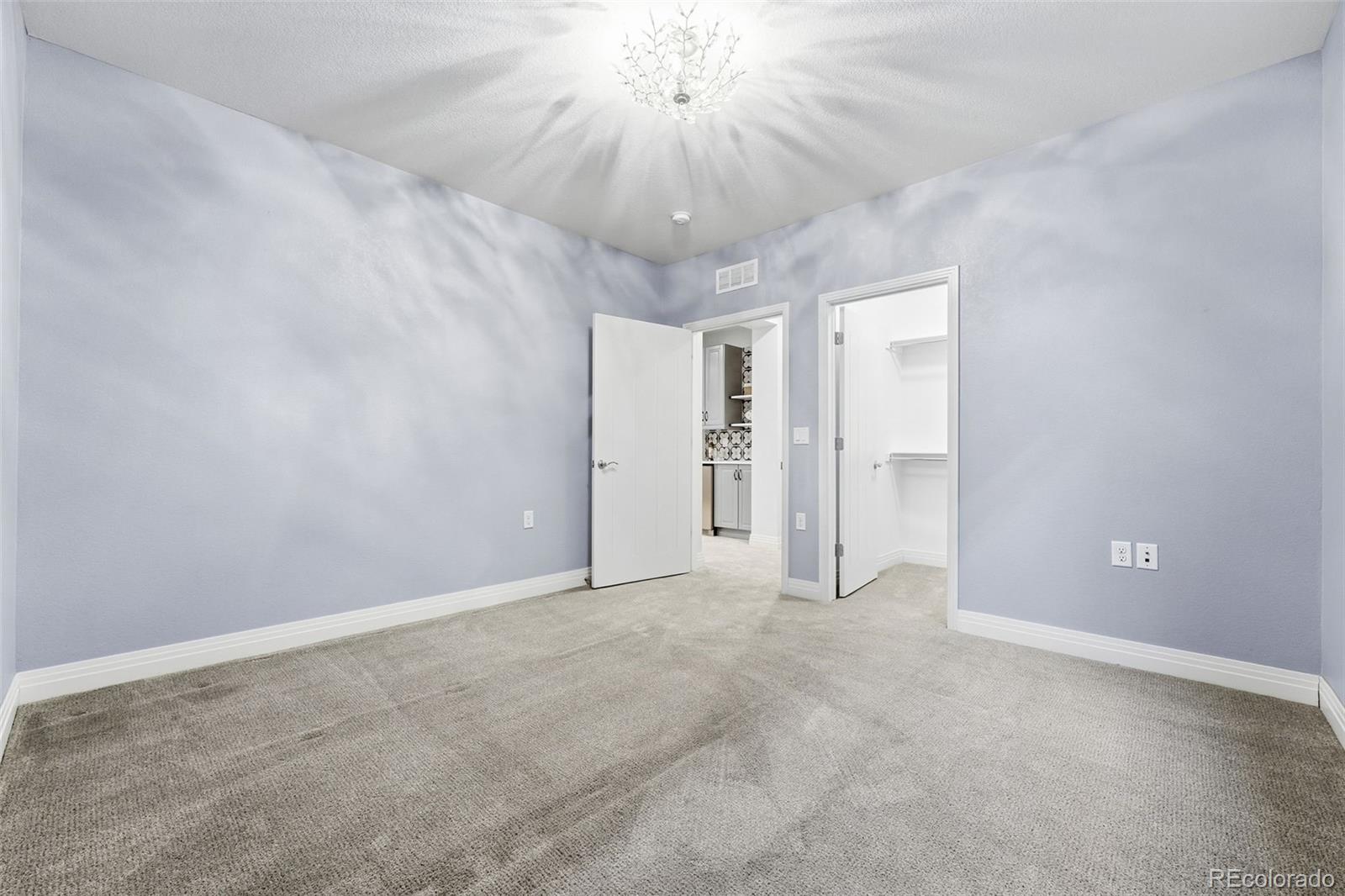 MLS Image #37 for 11248 e 25th drive,aurora, Colorado