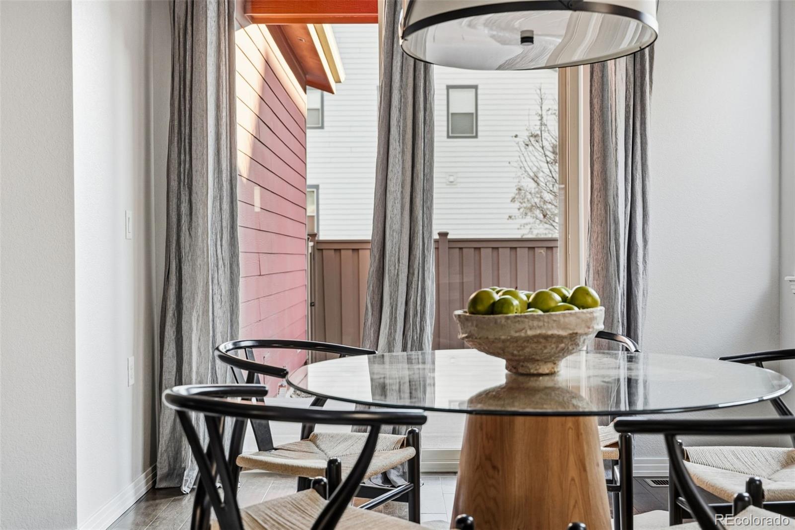 MLS Image #9 for 11248 e 25th drive,aurora, Colorado