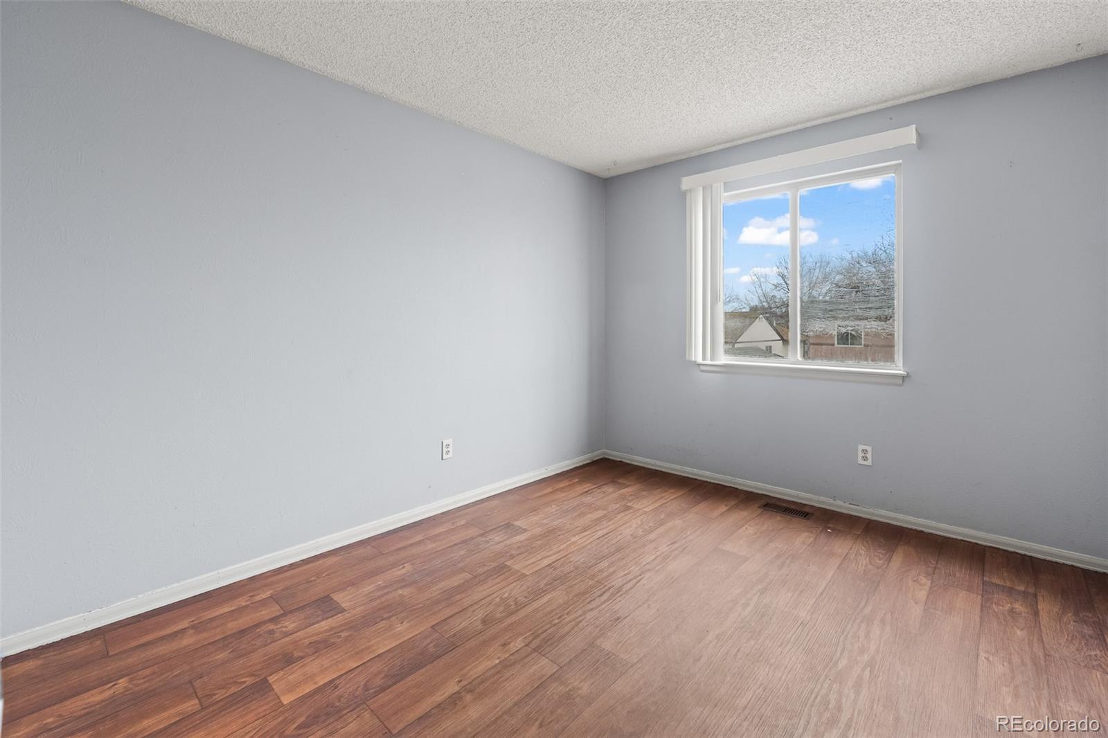 MLS Image #15 for 1732  tulip street,longmont, Colorado