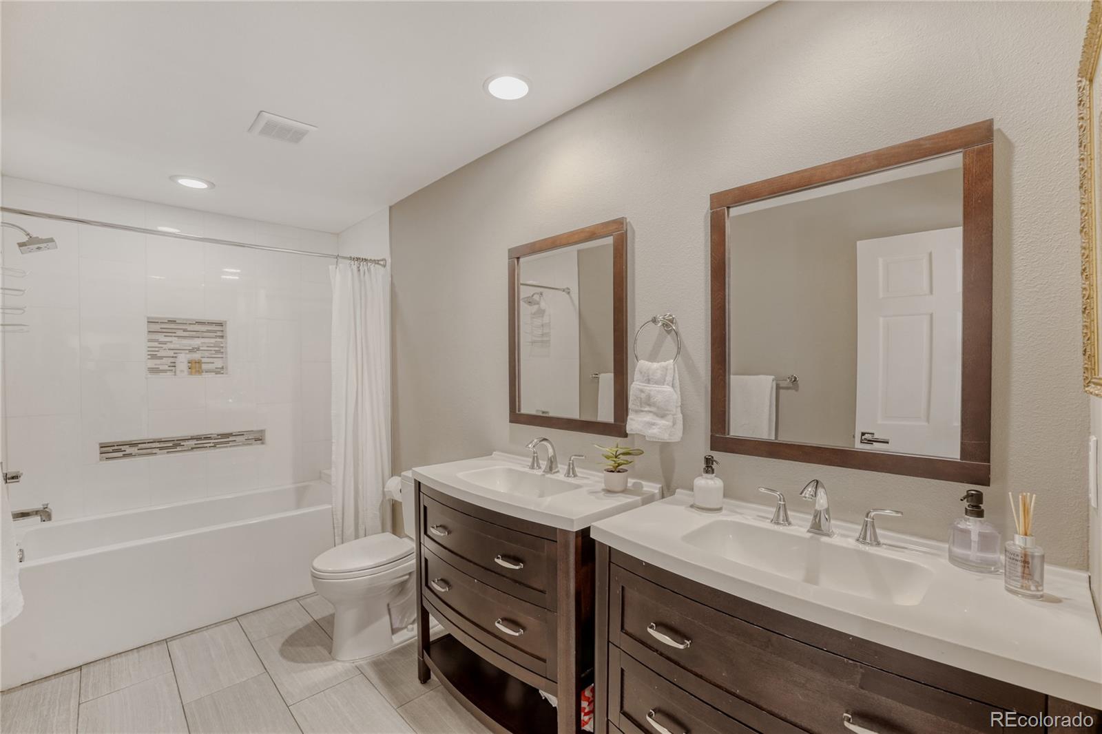 MLS Image #26 for 6570 s madison court,centennial, Colorado