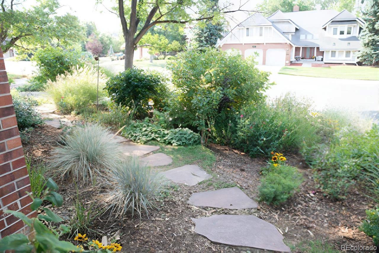 MLS Image #38 for 6570 s madison court,centennial, Colorado